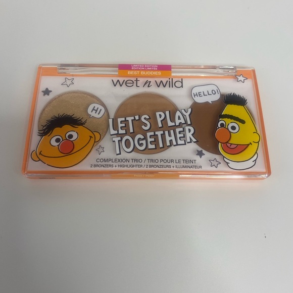 Wet N Wild Limited Edition Sesame Street Makeup Set - NEW - Picture 7 of 8